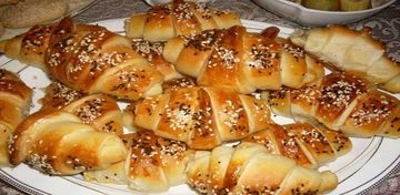 Mayalı Rulo Poğaça Tarifi ve Malzemeleri Mayalı Rulo Poğaça Tarifi ve Malzemeleri