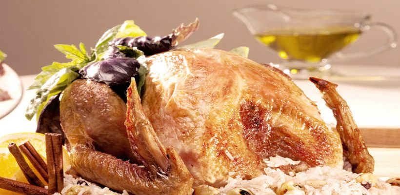 8 Kişilik Bütün Tavuk Dolması Tarifi ve Malzemeleri