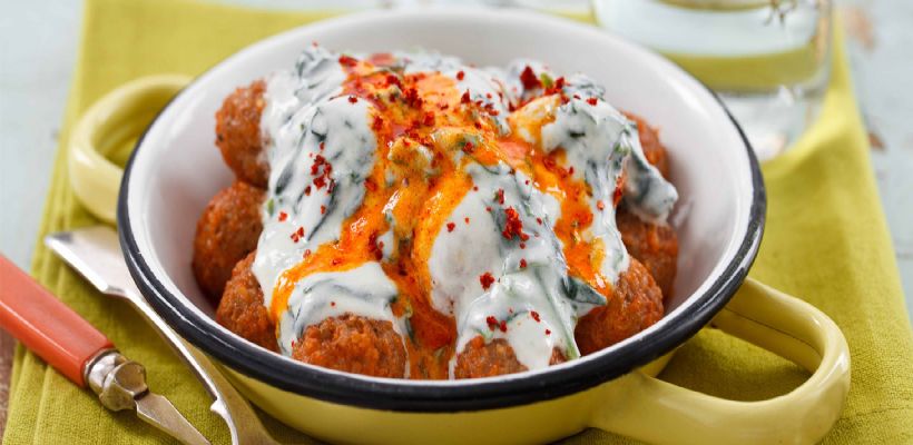 8 Kişilik Cacıklı Arap Köftesi Tarifi ve Malzemeleri