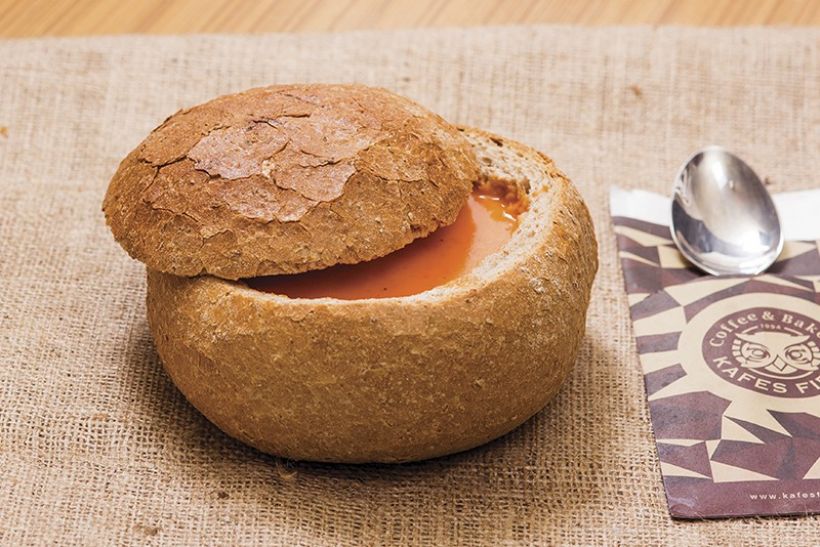 8 Kişilik Ekmek Arası Çorba Tarifi ve Malzemeleri