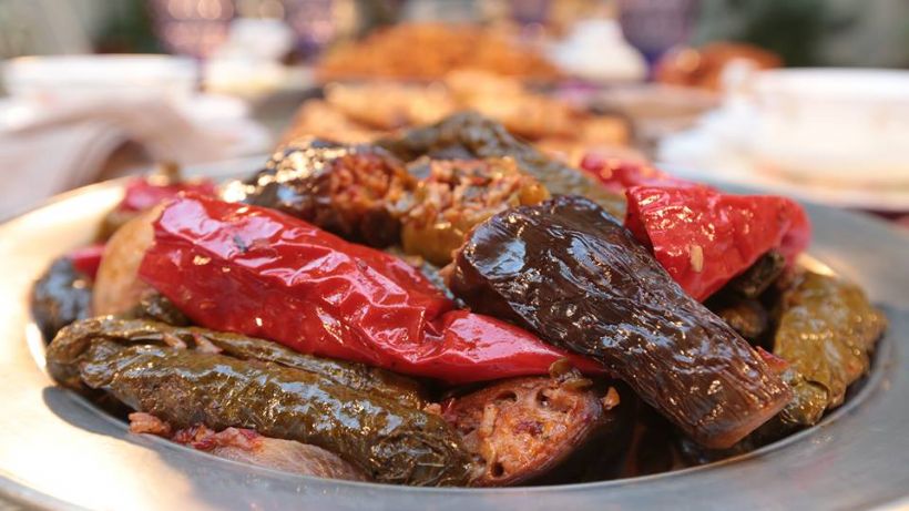 8 Kişilik Ekşili Dolma Tarifi ve Malzemeleri