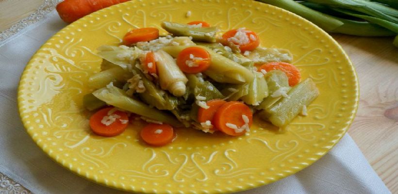 8 Kişilik Havuçlu Pırasa Yemeği Tarifi ve Malzemeleri