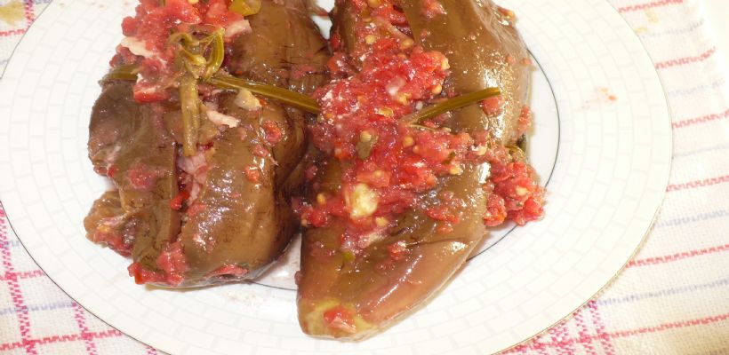 İçli Patlıcan Turşusu Tarifi ve Malzemeleri