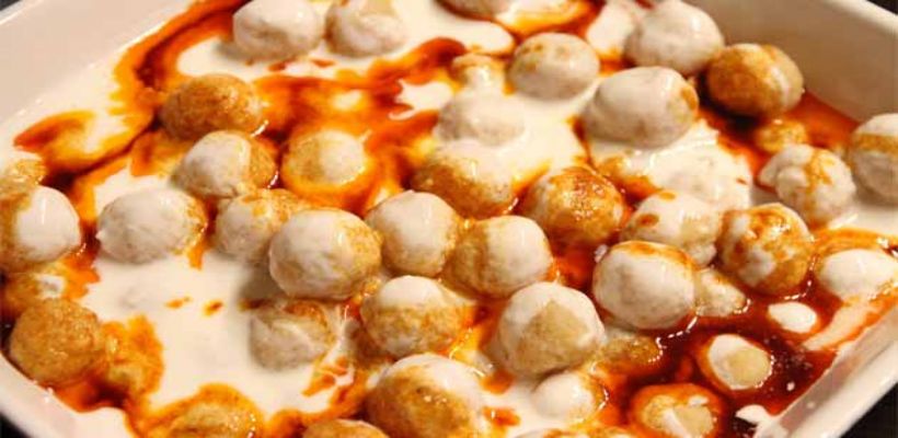 8 Kişilik İnce Bulgur Köftesi Tarifi ve Malzemeleri