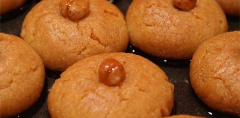 8 Kişilik İrmikli Şekerpare Tarifi ve Malzemeleri