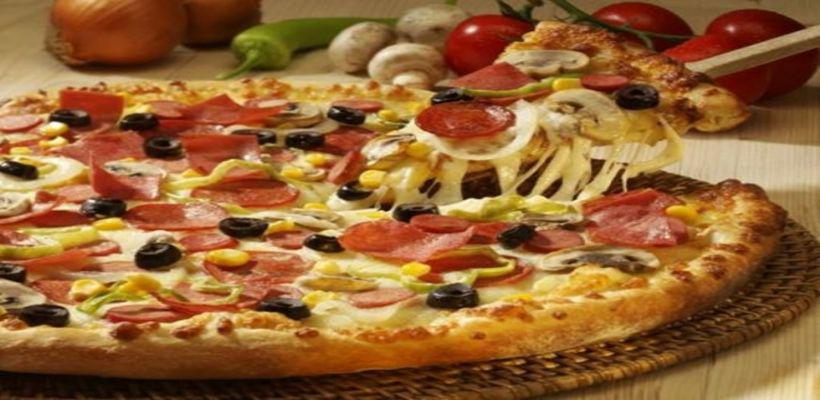 Karışık Pizza Tarifi ve Malzemeleri