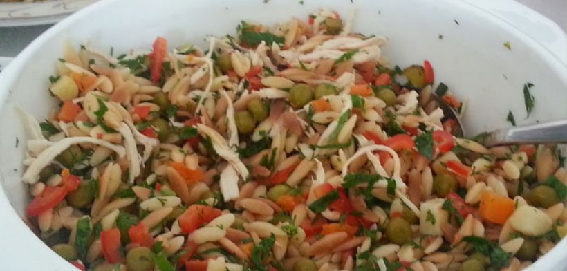 Kavrulmuş Şehriye Salatası Tarifi ve Malzemeleri