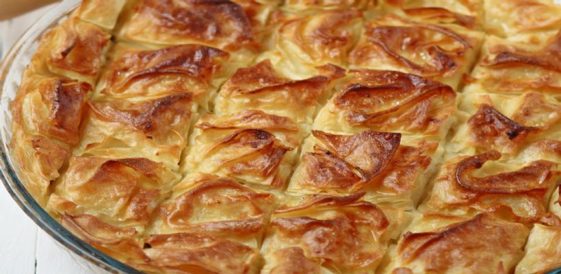 Kırma Börek Tarifi ve Malzemeleri