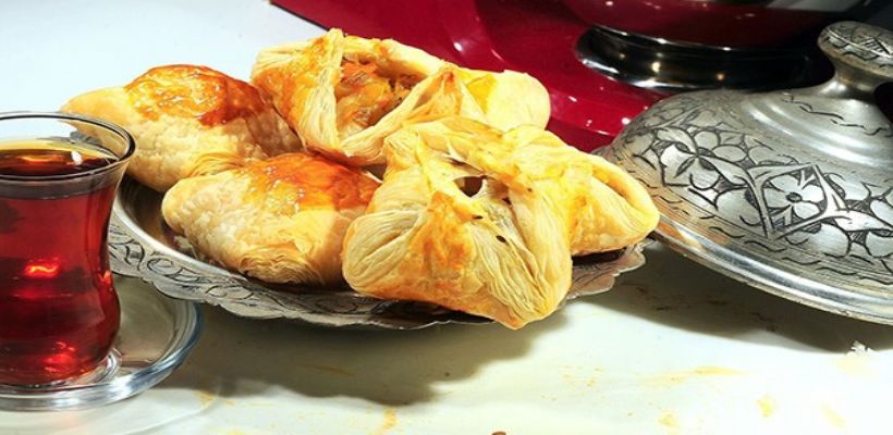 8 Kişilik Kremalı Börek Tarifi ve Malzemeleri