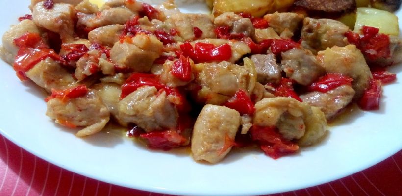 8 Kişilik Kuşbaşı Tavuk Tarifi ve Malzemeleri