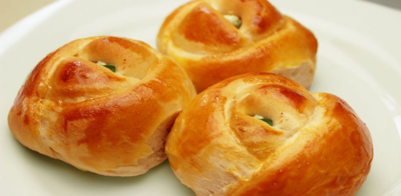 8 Kişilik Mayalı Gül Poğaça Tarifi ve Malzemeleri