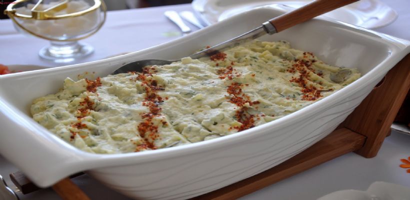 Mayonezli Makarna Salatası Tarifi ve Malzemeleri