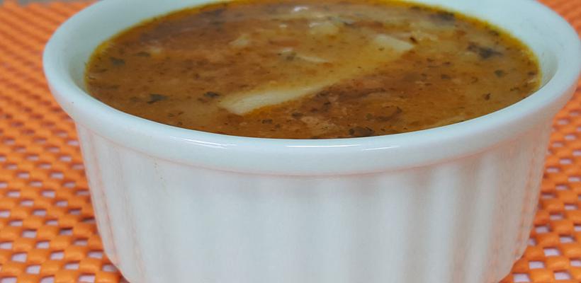 Mercimekli Erişteli Çorba Tarifi ve Malzemeleri