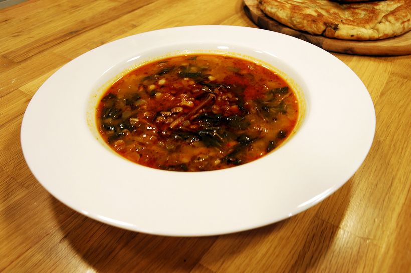 Mercimekli Erişteli Çorba Tarifi ve Malzemeleri