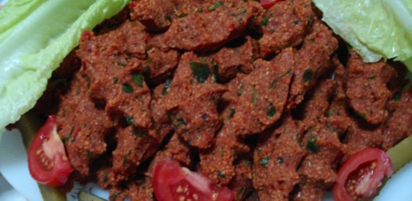 Patatesli Çiğ Köfte Tarifi ve Malzemeleri