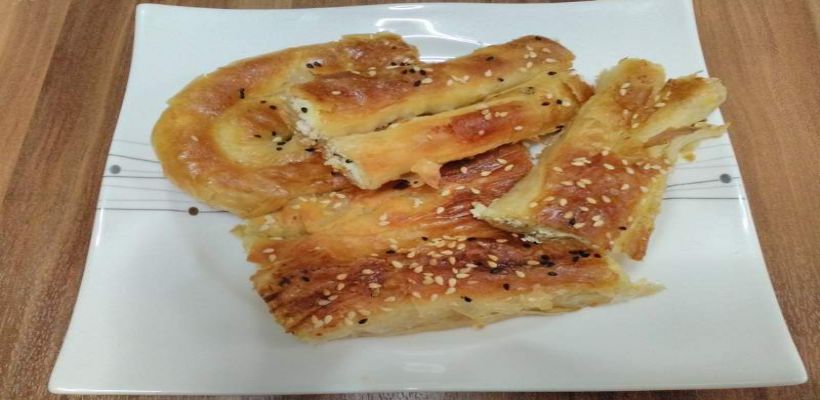 Peynirli Boşnak Böreği Tarifi ve Malzemeleri