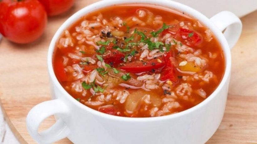 Pirinçli Domates Çorbası Tarifi ve Malzemeleri