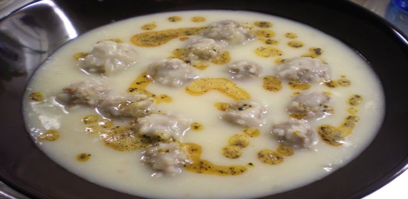 Pirinçli Köfte Çorbası Tarifi ve Malzemeleri