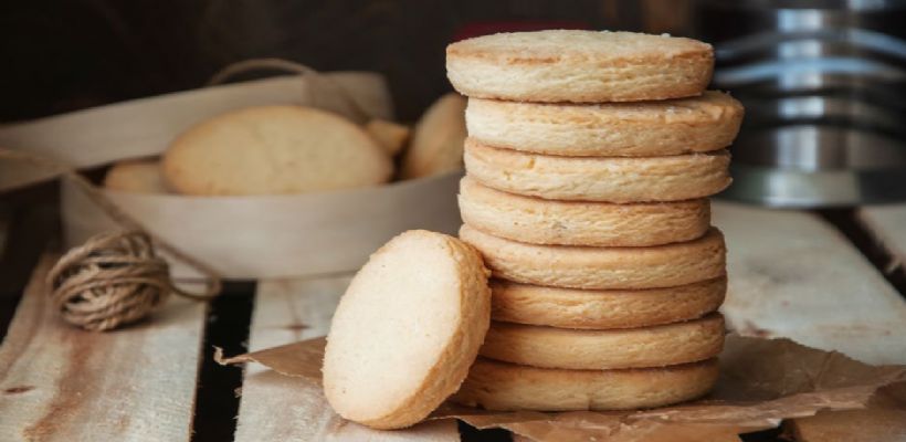 Sade Yağlı Kurabiye Tarifi ve Malzemeleri