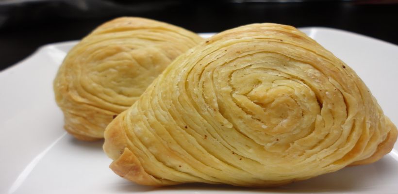 8 Kişilik Samsa Böreği Tarifi ve Malzemeleri