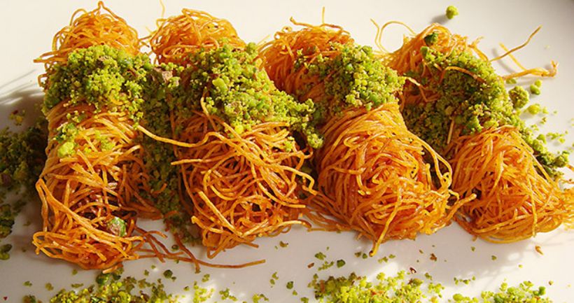 8 Kişilik Sarma Kadayıf Tatlısı Tarifi ve Malzemeleri