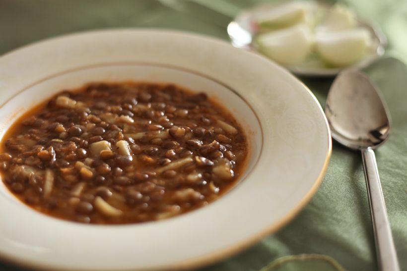 Şehriyeli Mercimek Çorbası Tarifi ve Malzemeleri