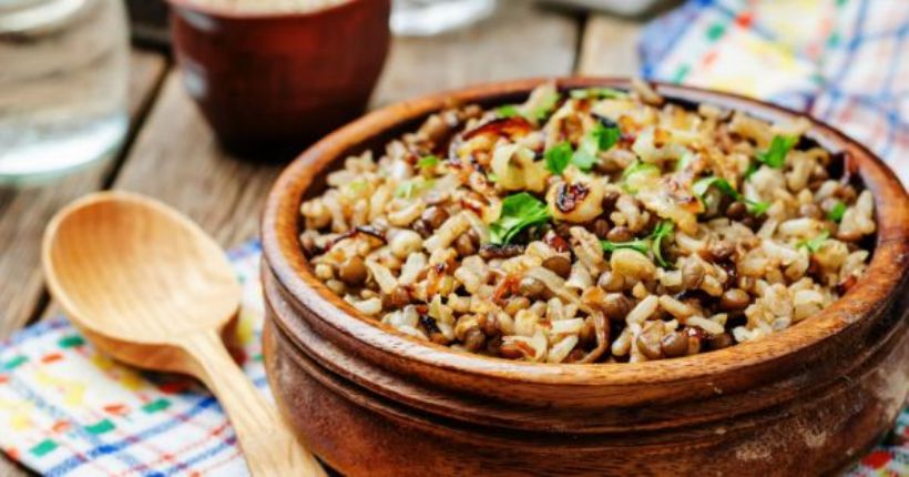 8 Kişilik Soğanlı Pilav Tarifi ve Malzemeleri