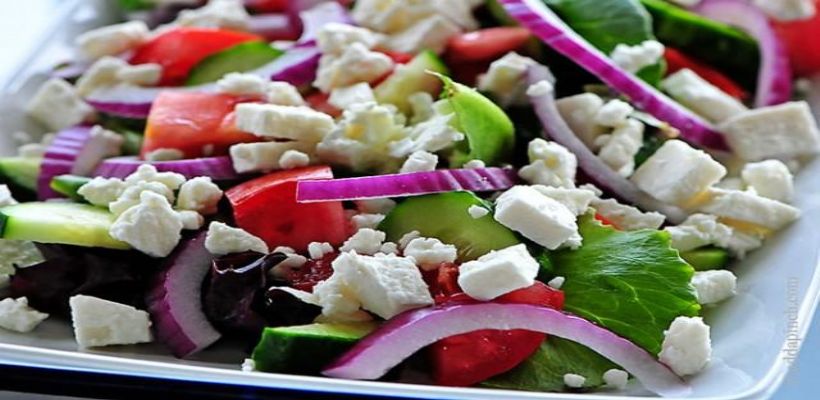 Taze Soğan Salatası Tarifi ve Malzemeleri