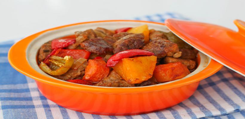 Tencerede Tas Kebabı Tarifi ve Malzemeleri