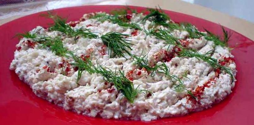 8 Kişilik Yoğurtlu Mantar Salatası Tarifi ve Malzemeleri