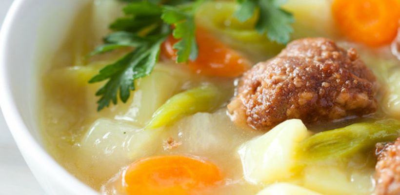 Yoğurtlu Terbiyeli Köfte Tarifi ve Malzemeleri