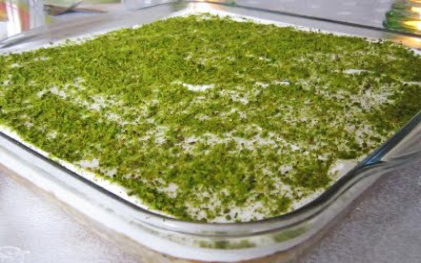 8 Kişilik Haşhaşlı Sütlü İrmik Tatlısı Tarifi ve Malzemeleri